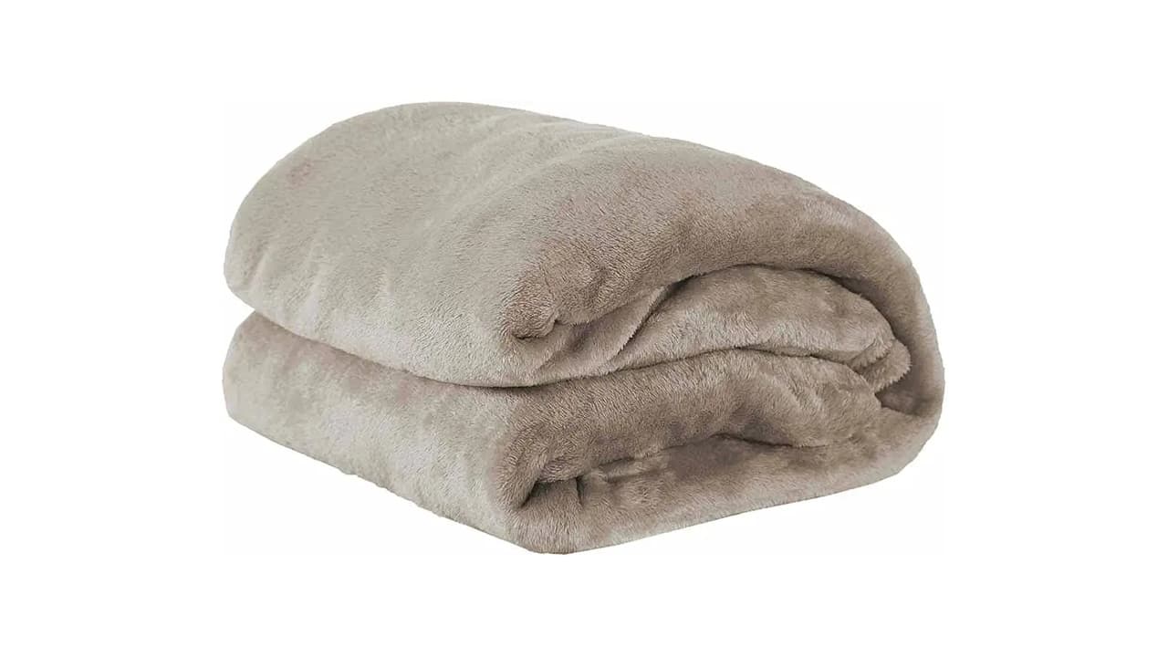 Qual o Melhor Cobertor para Inverno? 12 Modelos Testados e Quentes