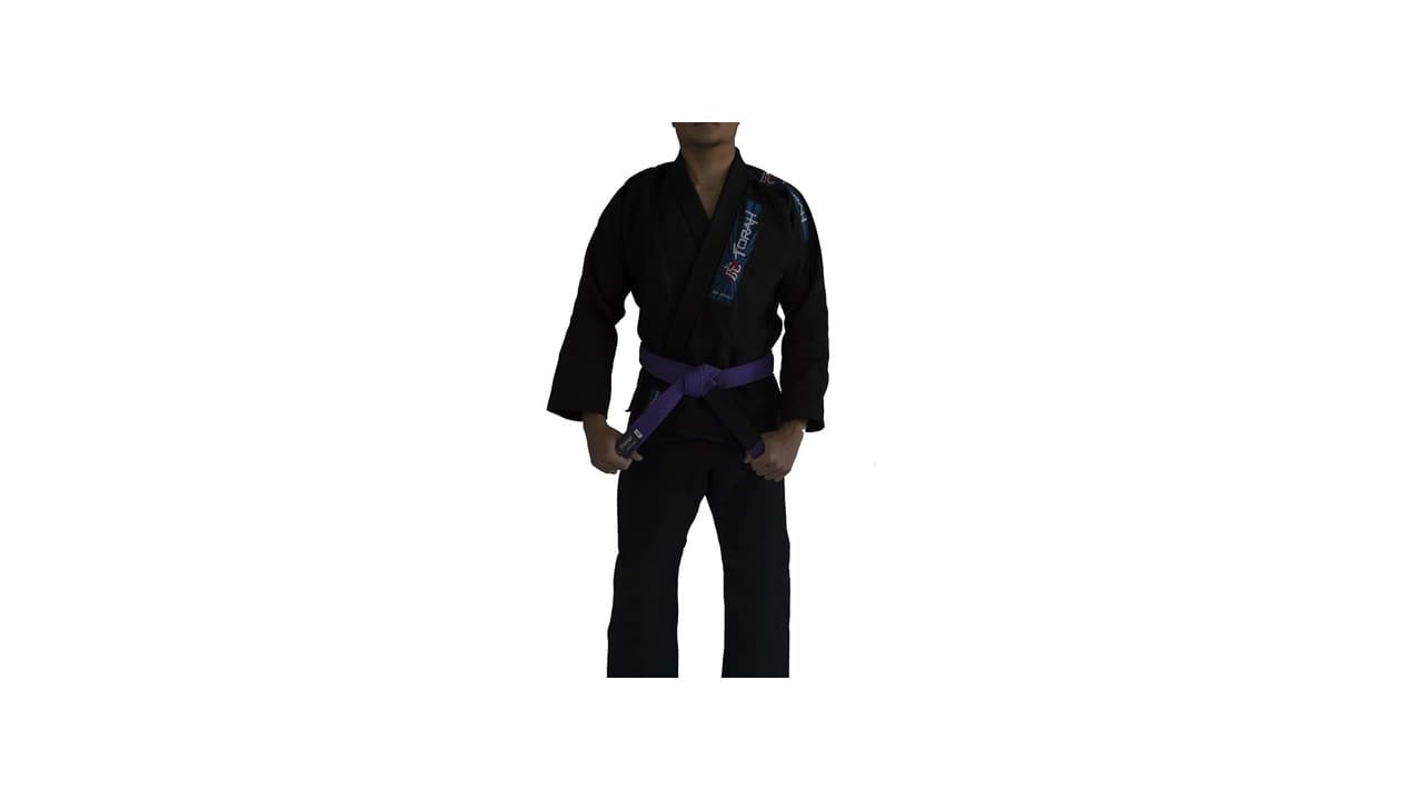 Qual o Melhor Kimono de Jiu Jitsu Trançado Leve? 7 Modelos Ultra Leves e Duráveis Testados