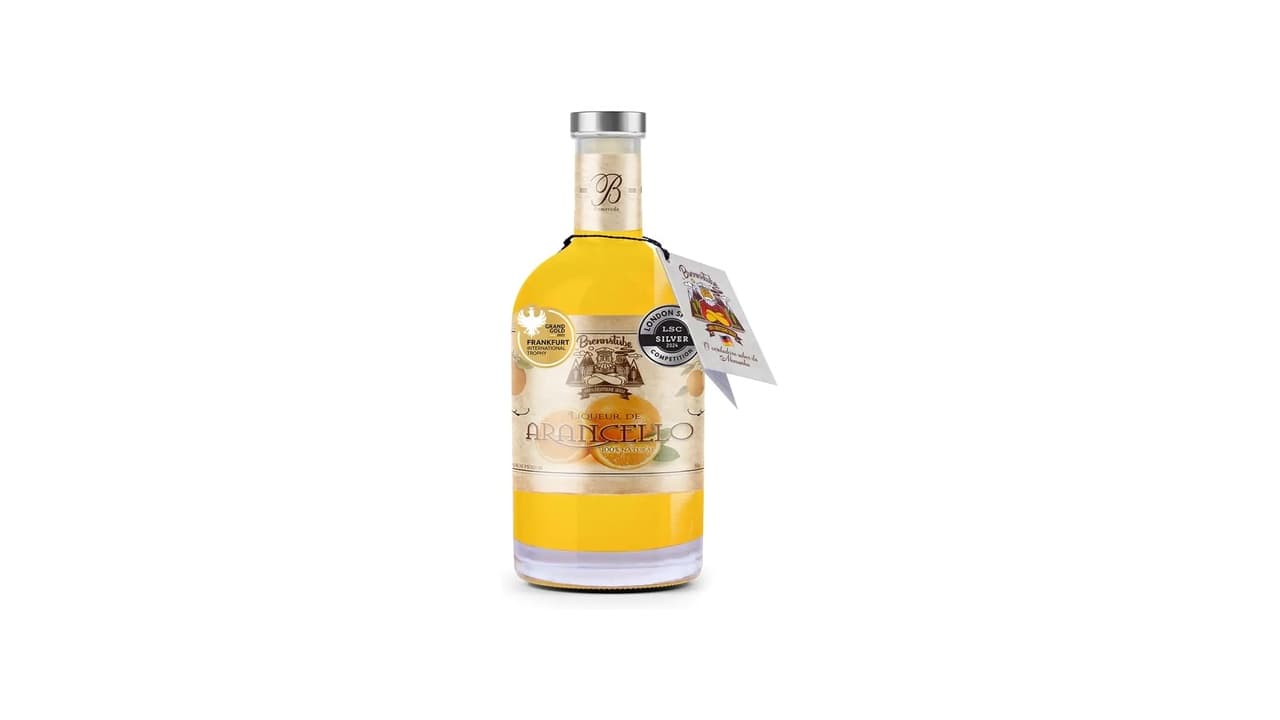 Qual o Melhor Licor de Laranja? Top 7 Opções Artesanais e Premidas